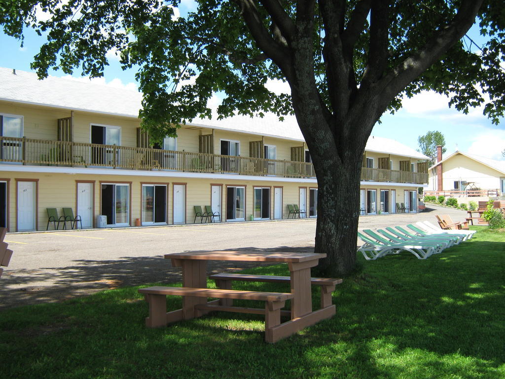 Motel Sur 2*